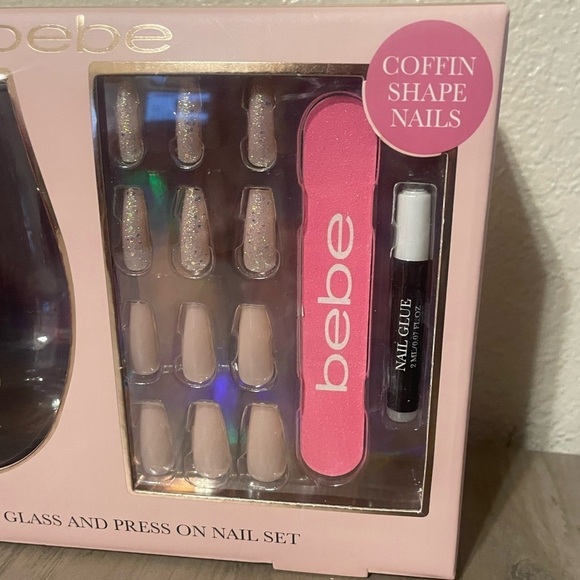 Wine Cup press on nails Set “mama needs a break” gift set - Picture 5 of 6